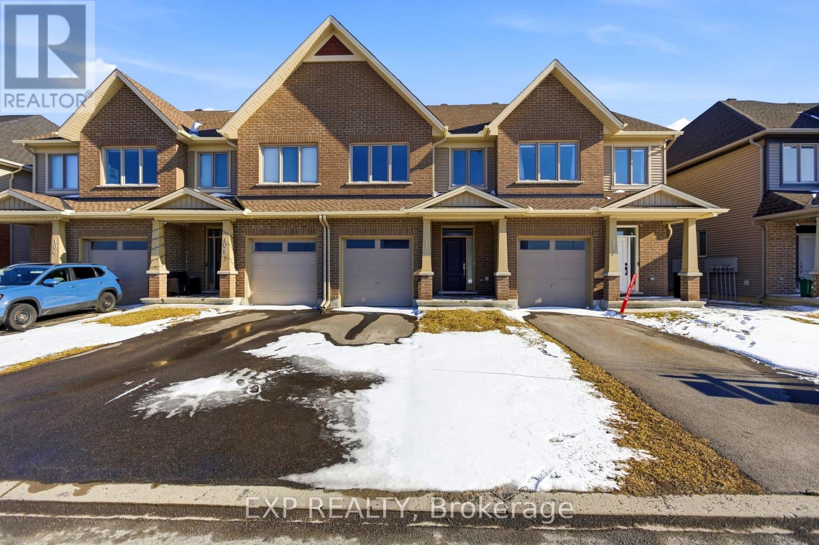 110 Jardiniere Street, Ottawa, Ontario  K2S 2K2 - Photo 1 - X12973428