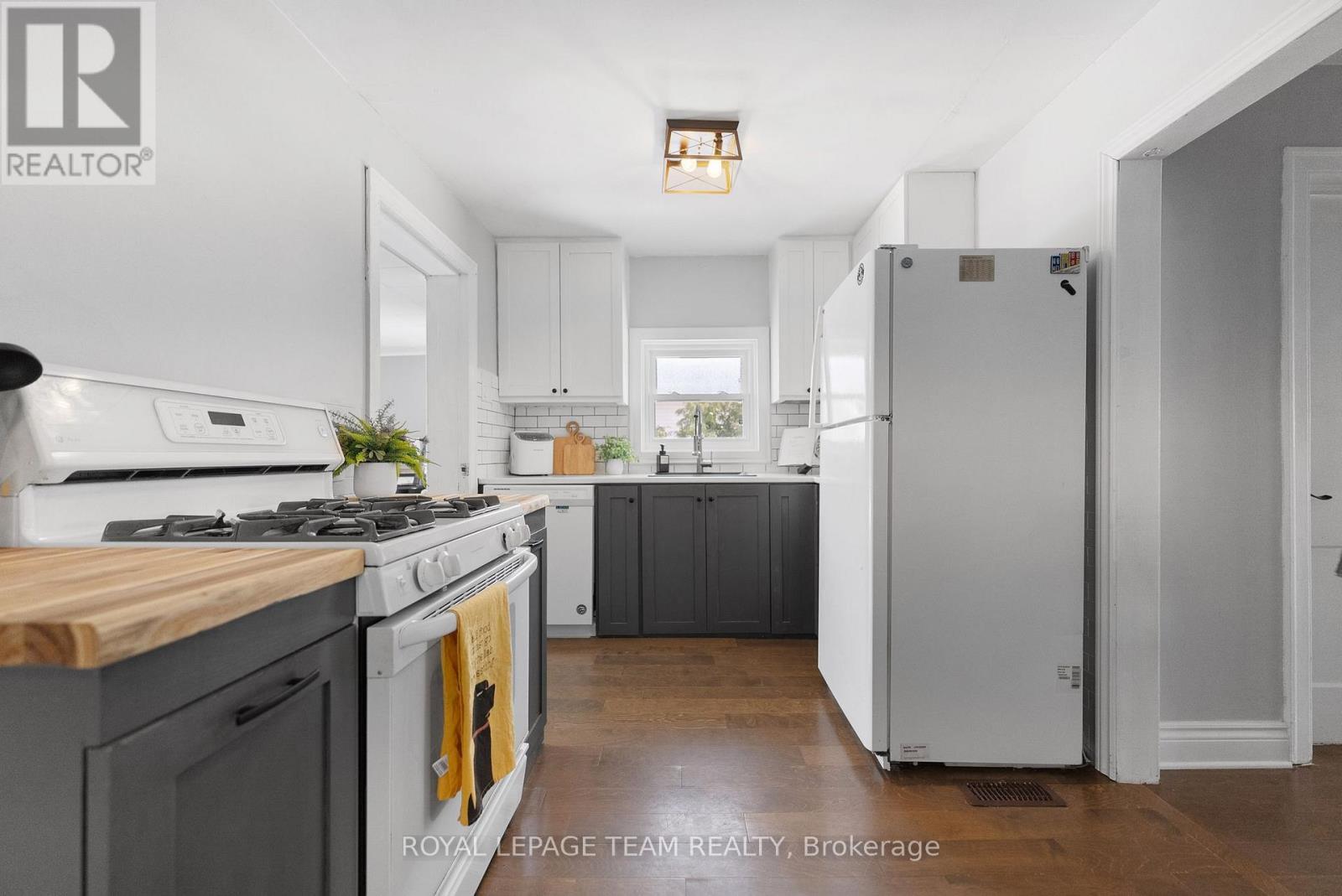 253 Mclean Street, Renfrew, Ontario  K7V 1A9 - Photo 10 - X12973434