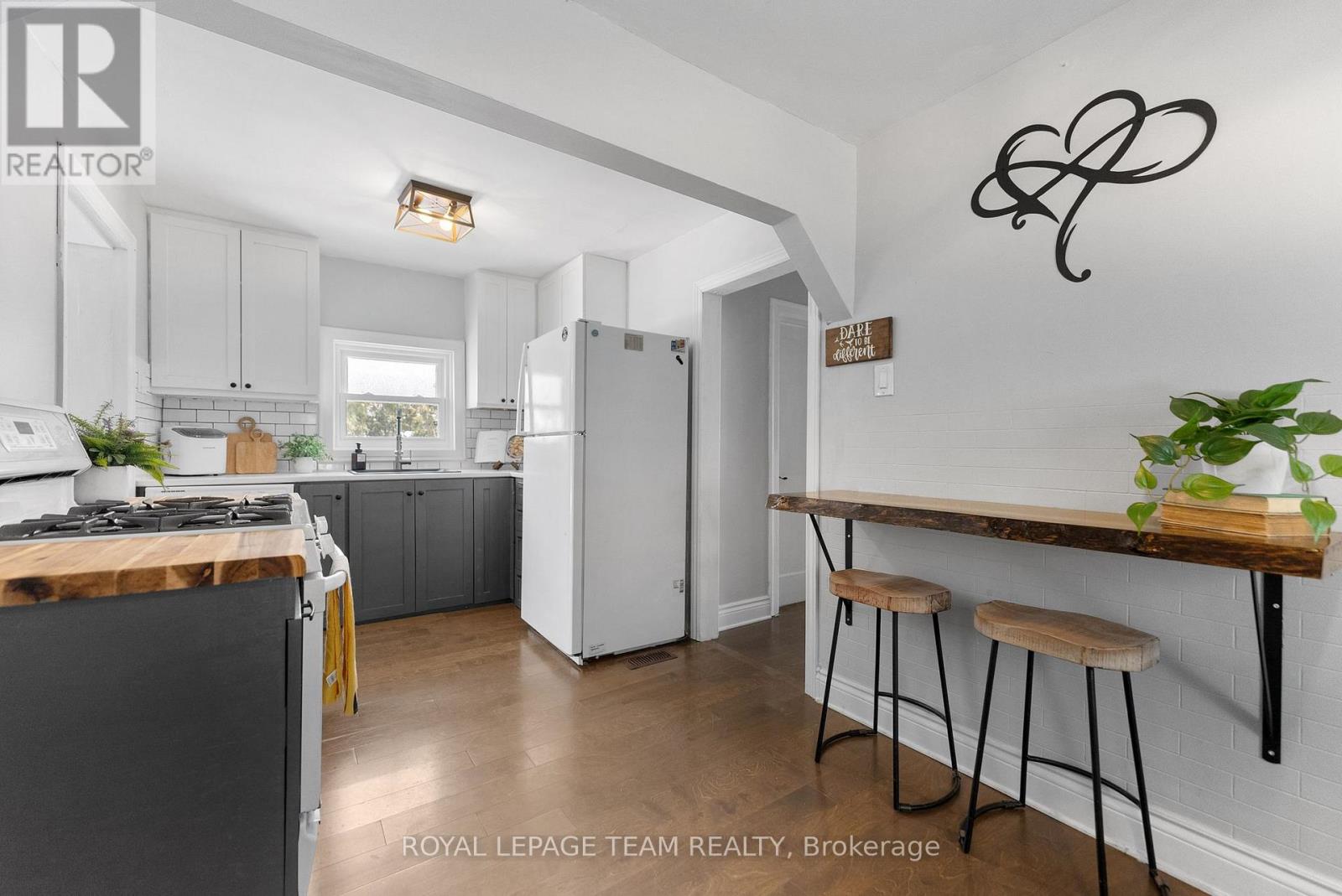 253 Mclean Street, Renfrew, Ontario  K7V 1A9 - Photo 11 - X12973434