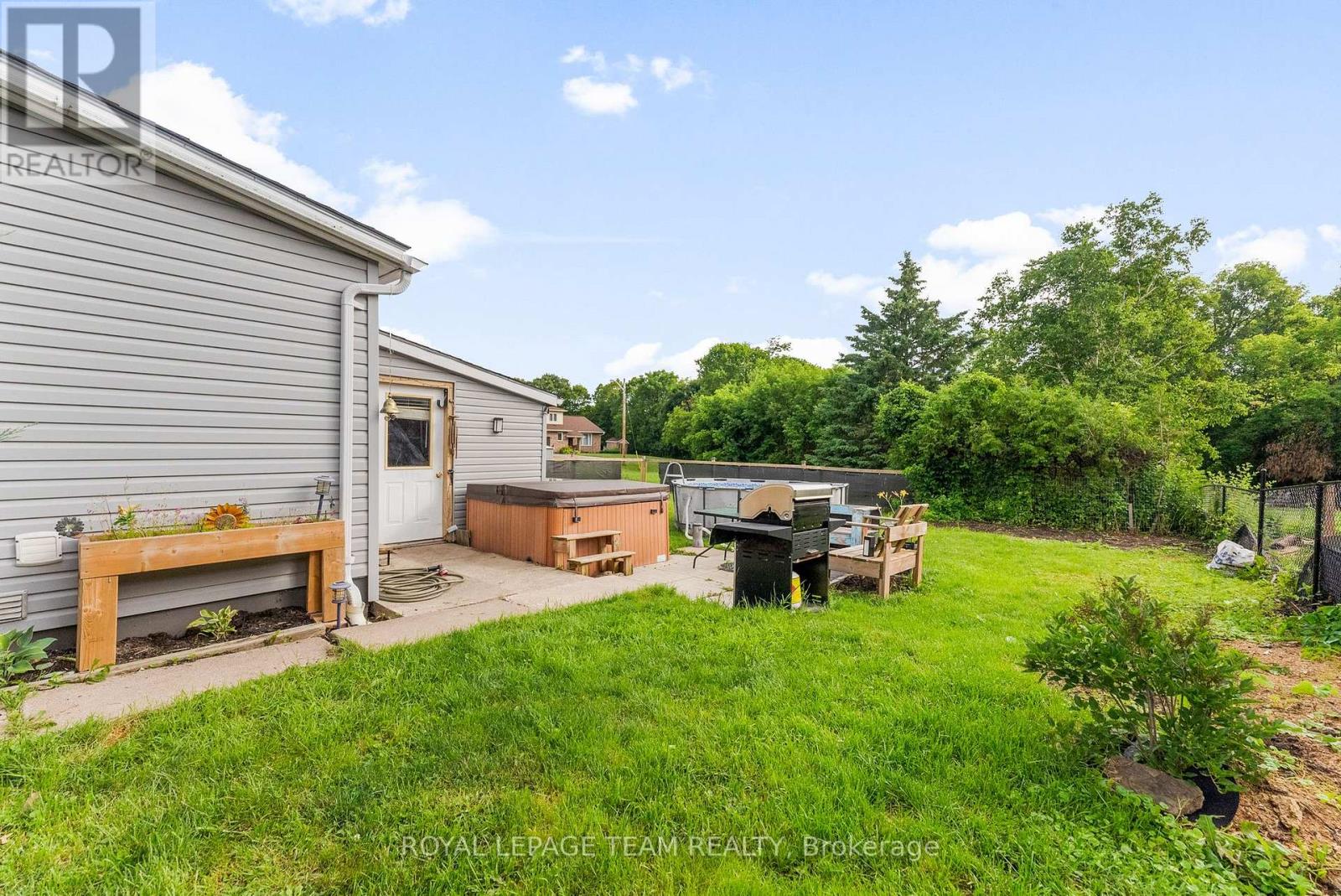 253 Mclean Street, Renfrew, Ontario  K7V 1A9 - Photo 29 - X12973434