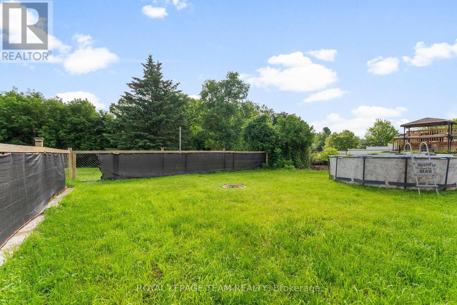 253 Mclean Street, Renfrew, Ontario  K7V 1A9 - Photo 32 - X12973434