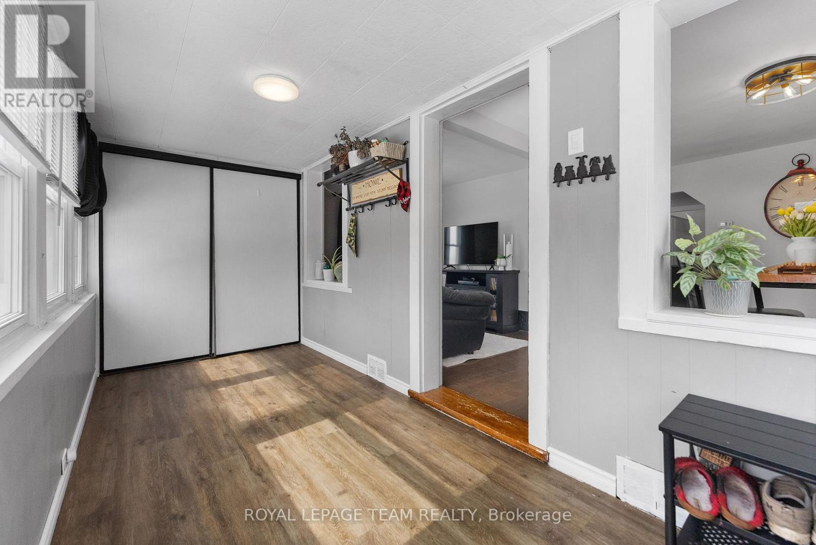 253 Mclean Street, Renfrew, Ontario  K7V 1A9 - Photo 4 - X12973434