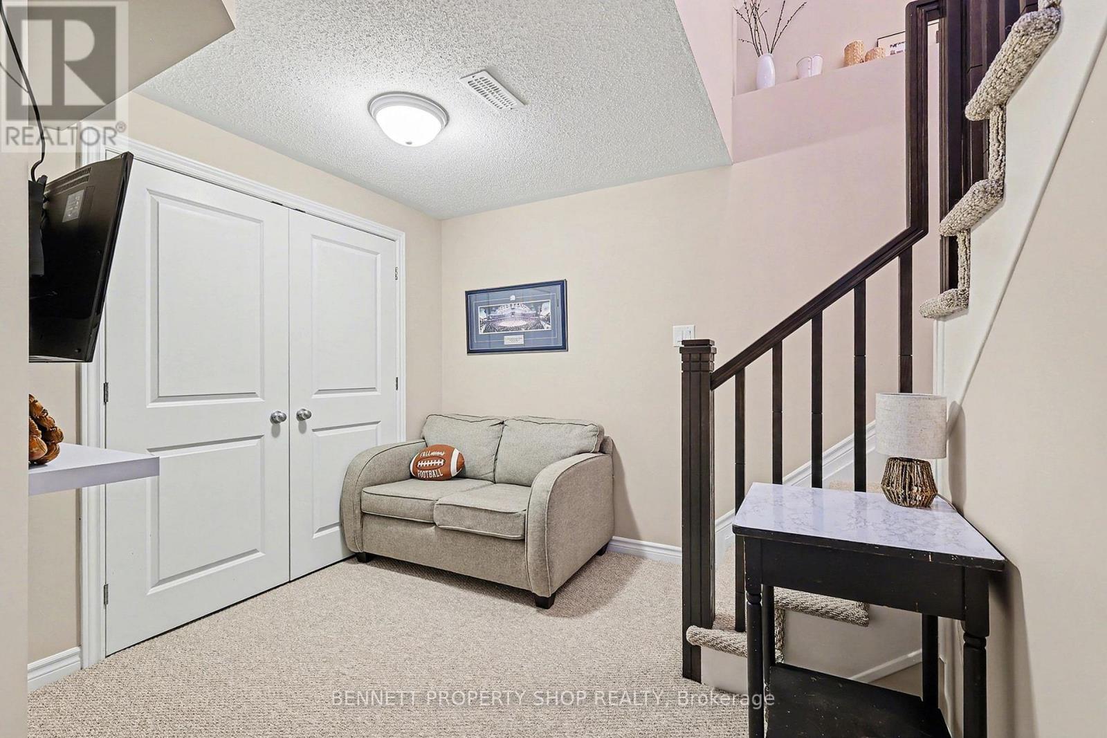 146 Tapadero Avenue, Ottawa, Ontario  K2V 0A7 - Photo 26 - X12973498