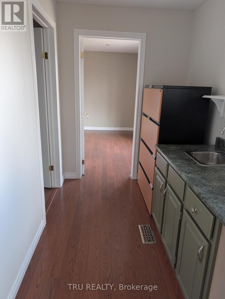 Unit A - 1083 Carp Road, Ottawa, Ontario K2S 1B9 - Photo 11 - X12973548