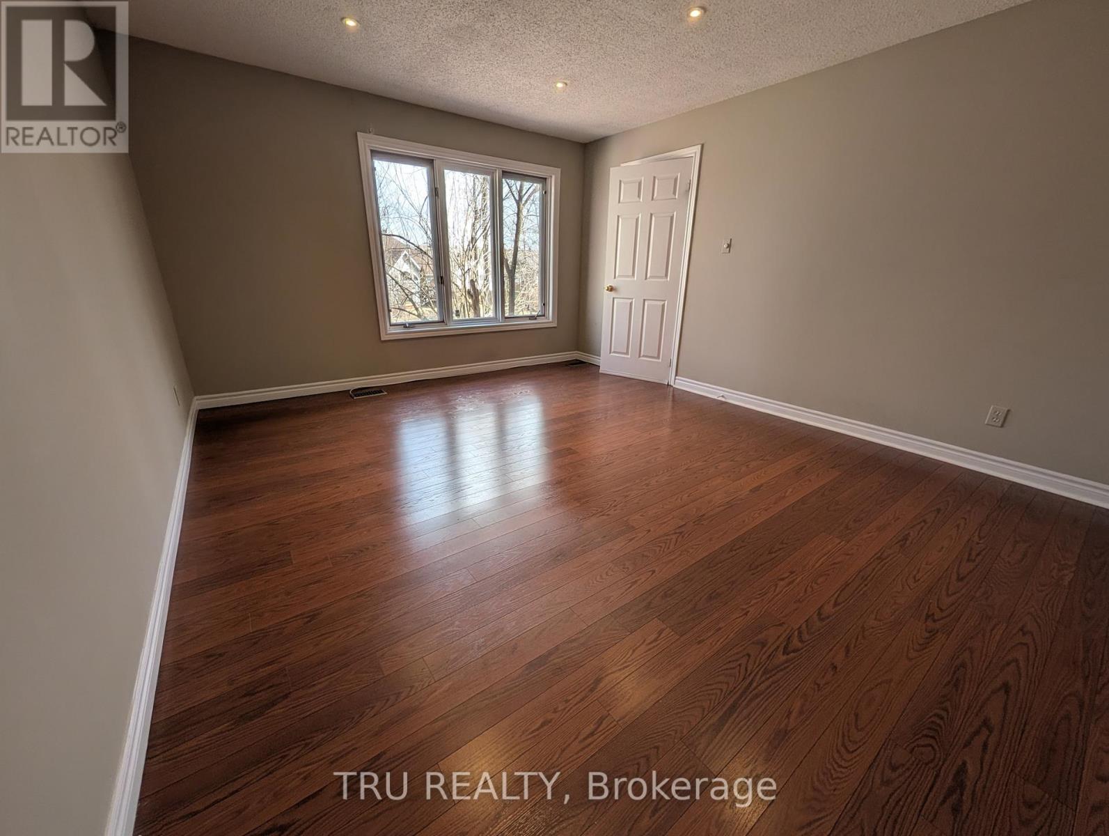 Unit A - 1083 Carp Road, Ottawa, Ontario K2S 1B9 - Photo 8 - X12973548
