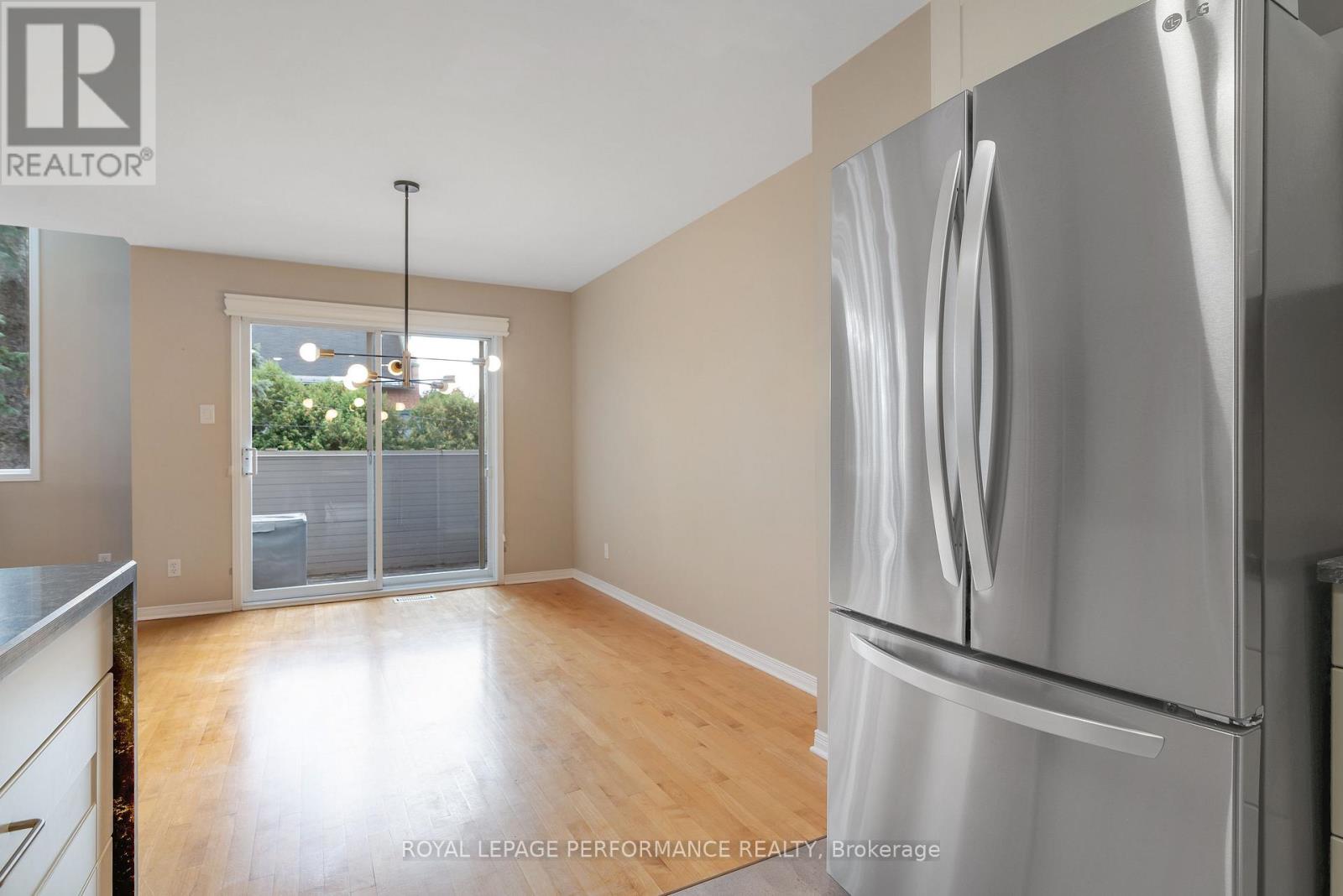 A - 243 Sunnyside Avenue, Ottawa, Ontario  K1S 0R4 - Photo 15 - X12973558