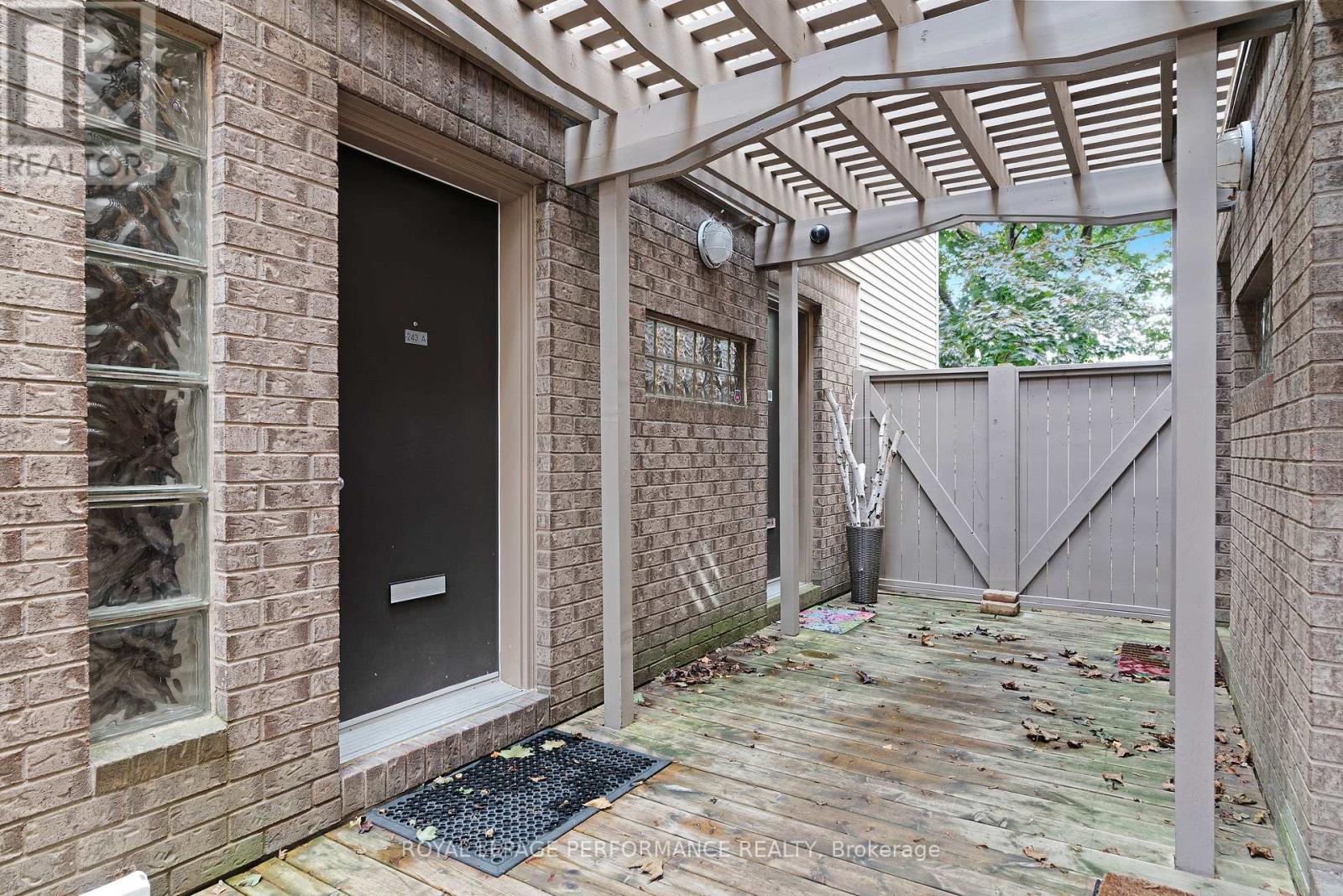 A - 243 Sunnyside Avenue, Ottawa, Ontario  K1S 0R4 - Photo 3 - X12973558