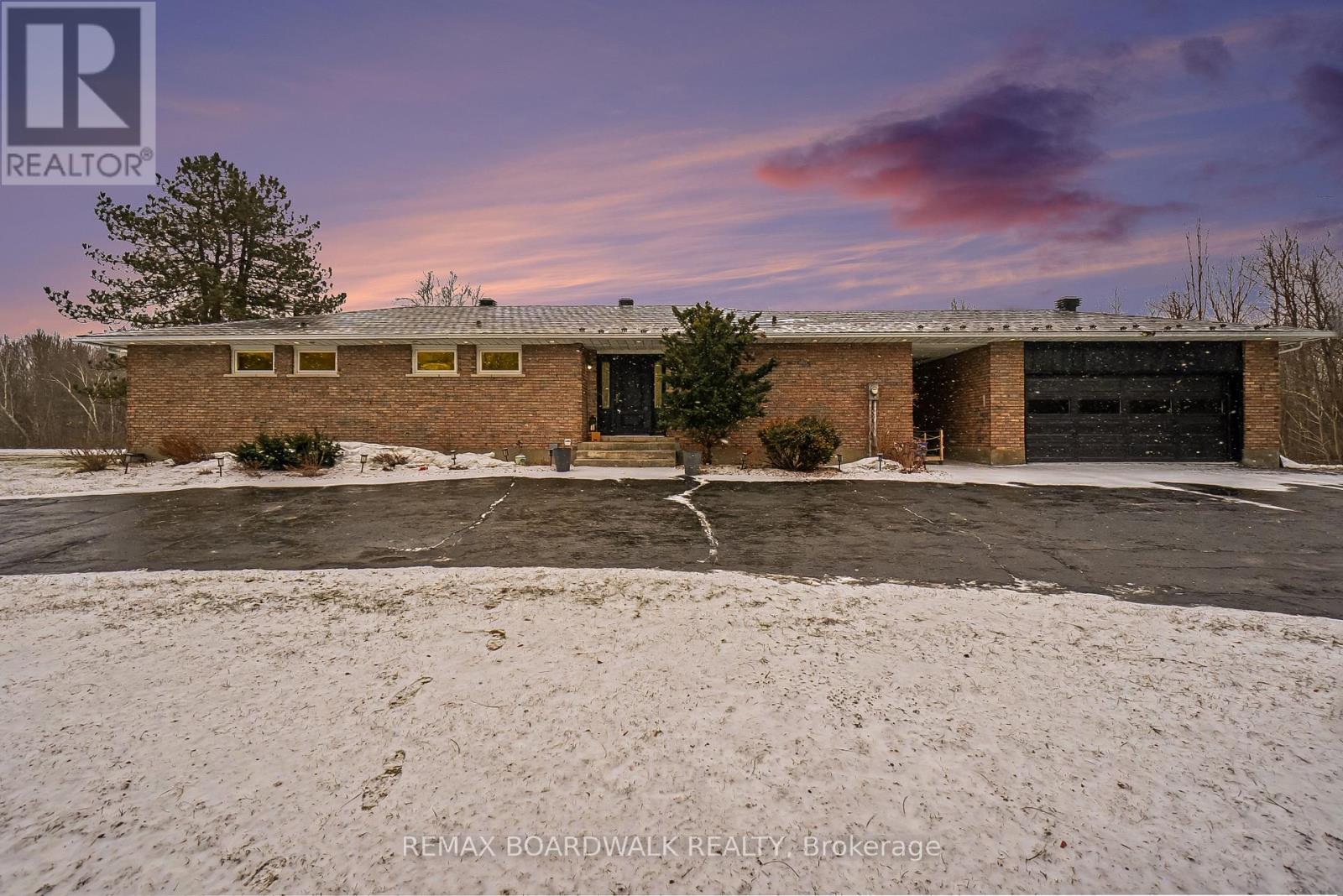 1500 DU GOLF ROAD, Clarence-Rockland, Ontario