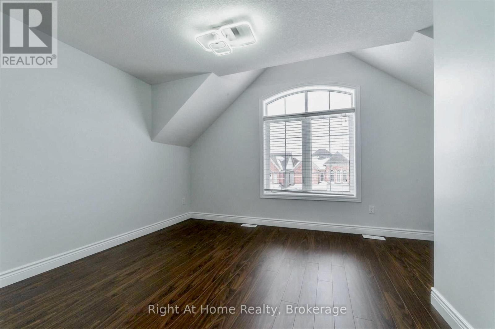 66 Knotty Pine Avenue, Cambridge, Ontario  N3H 0E2 - Photo 14 - X12973412