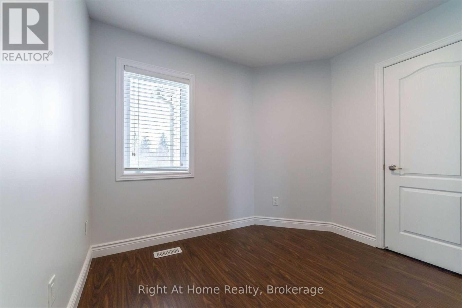 66 Knotty Pine Avenue, Cambridge, Ontario  N3H 0E2 - Photo 18 - X12973412