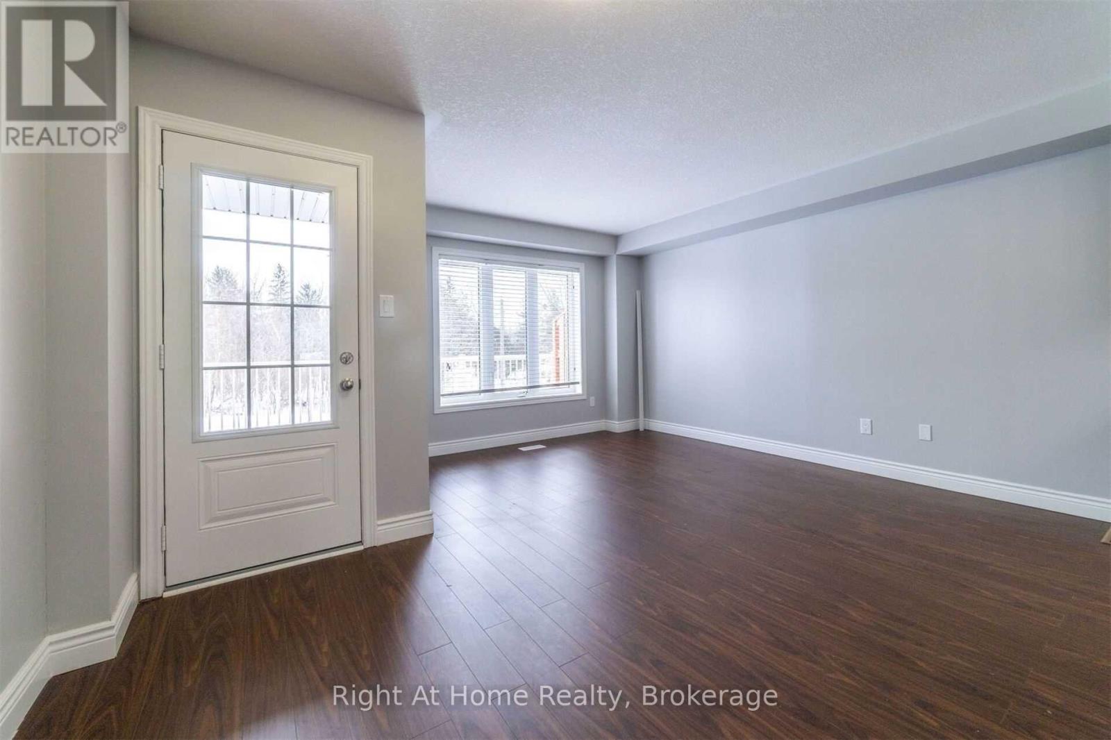 66 Knotty Pine Avenue, Cambridge, Ontario  N3H 0E2 - Photo 4 - X12973412