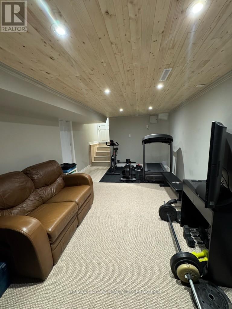 7013 Glengowan Crescent, Niagara Falls, Ontario  L2J 3R7 - Photo 17 - X12973388