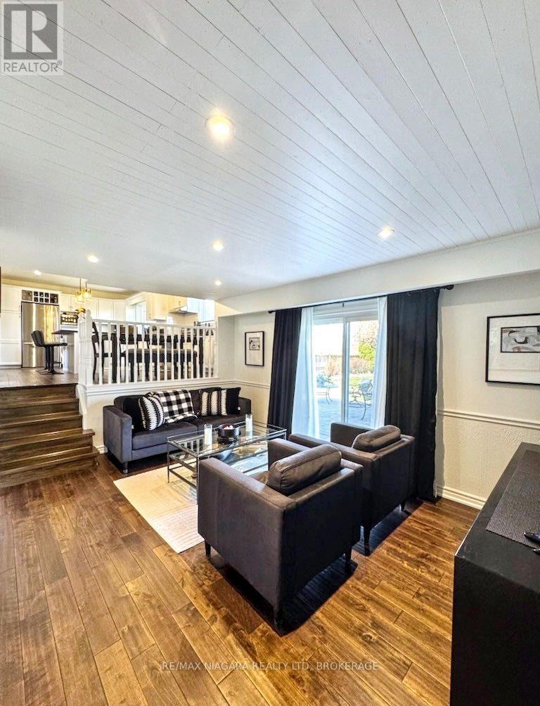 7013 Glengowan Crescent, Niagara Falls, Ontario  L2J 3R7 - Photo 7 - X12973388