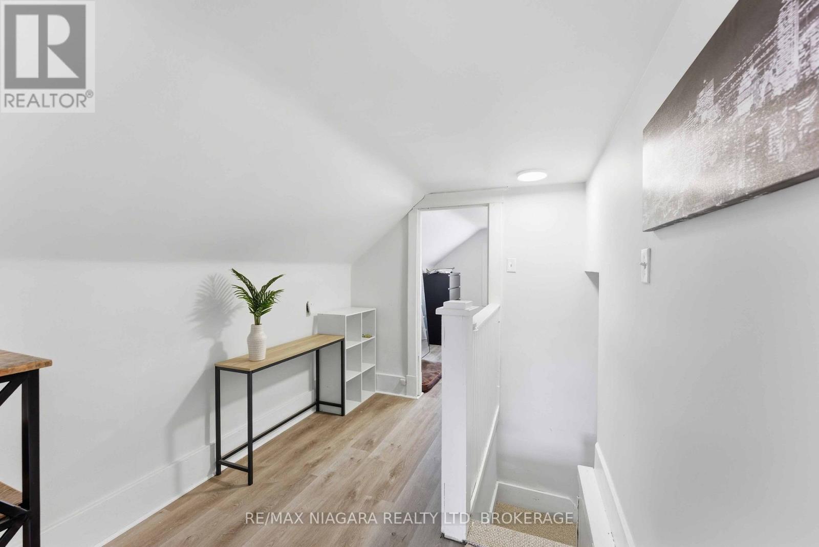 5033 Willmott Street, Niagara Falls, Ontario  L2E 2A2 - Photo 16 - X12973538