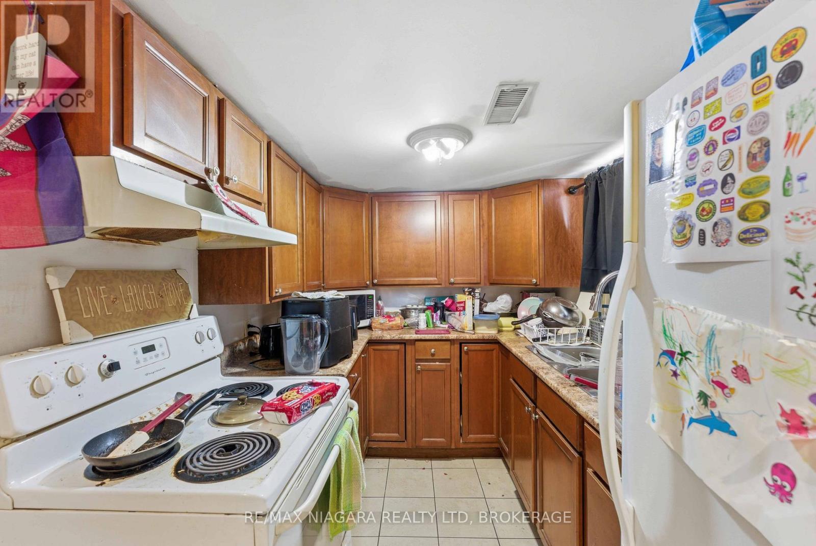 5033 Willmott Street, Niagara Falls, Ontario  L2E 2A2 - Photo 20 - X12973538