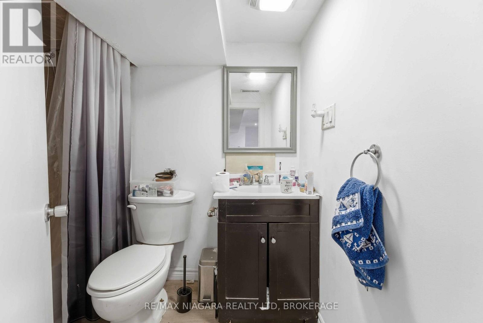 5033 Willmott Street, Niagara Falls, Ontario  L2E 2A2 - Photo 21 - X12973538