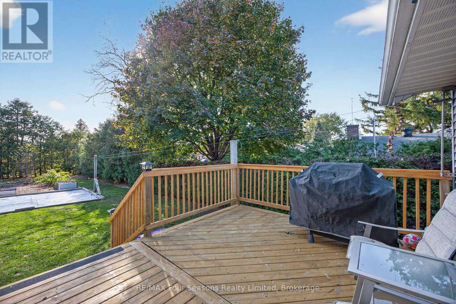 7 Batteaux Road, Clearview, Ontario  L0M 1P0 - Photo 31 - S12973390