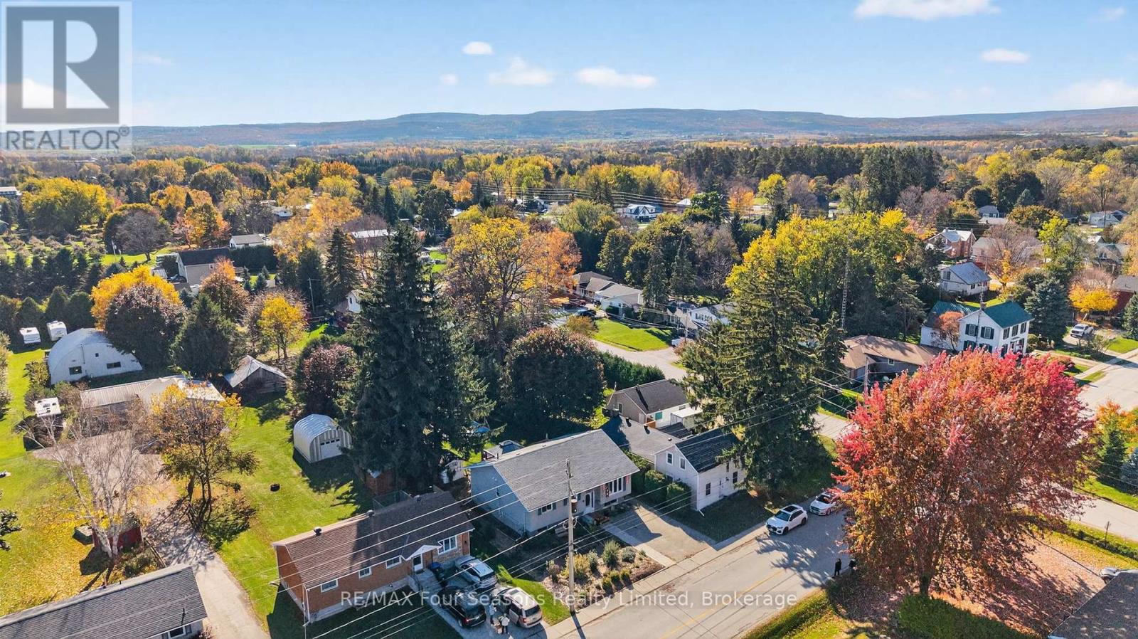 7 Batteaux Road, Clearview, Ontario  L0M 1P0 - Photo 38 - S12973390