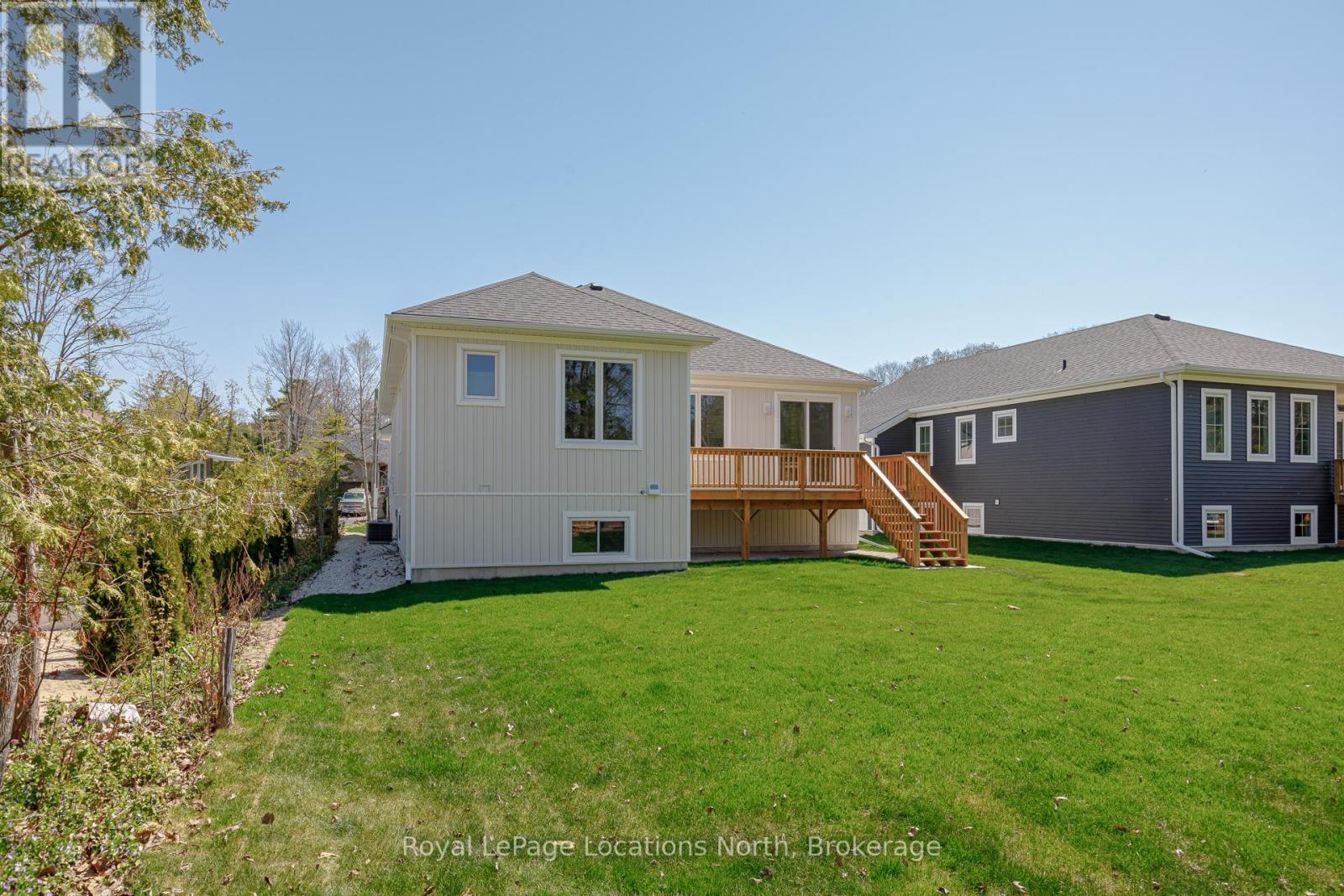 60 52nd Street S, Wasaga Beach, Ontario  L0M 1P0 - Photo 36 - S12973572