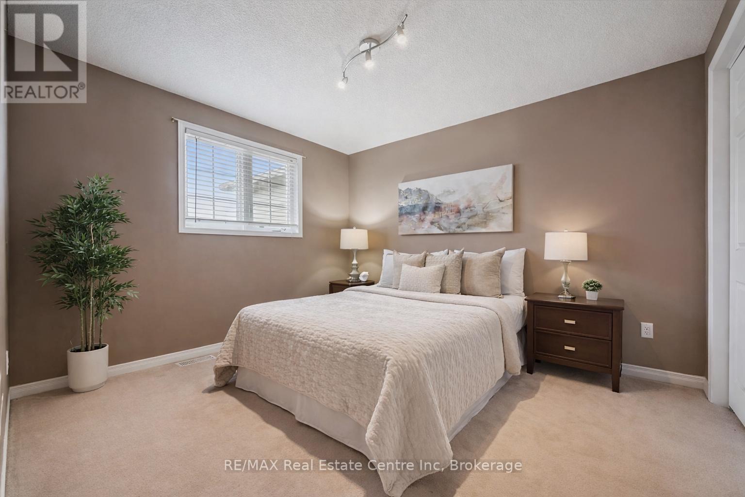 38 - 210 Dawn Avenue, Guelph, Ontario  N1G 5L5 - Photo 11 - X12973496