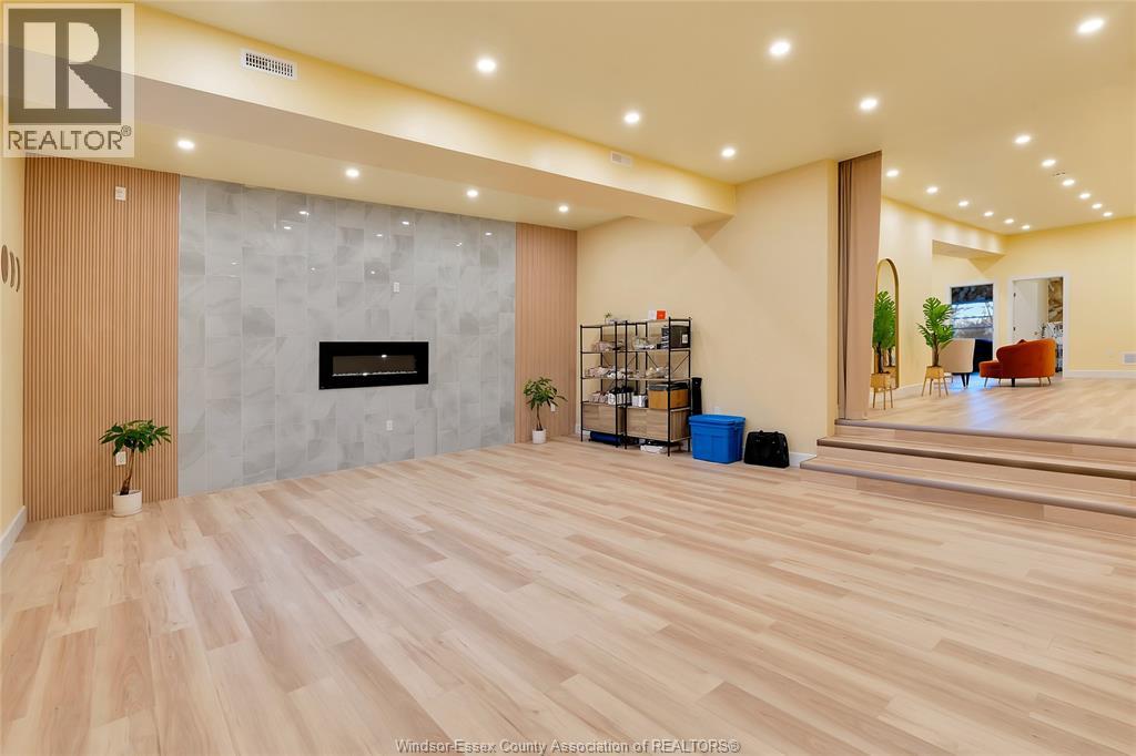 4667 Wyandotte Street East, Windsor, Ontario  N8Y 1H6 - Photo 27 - 26007462