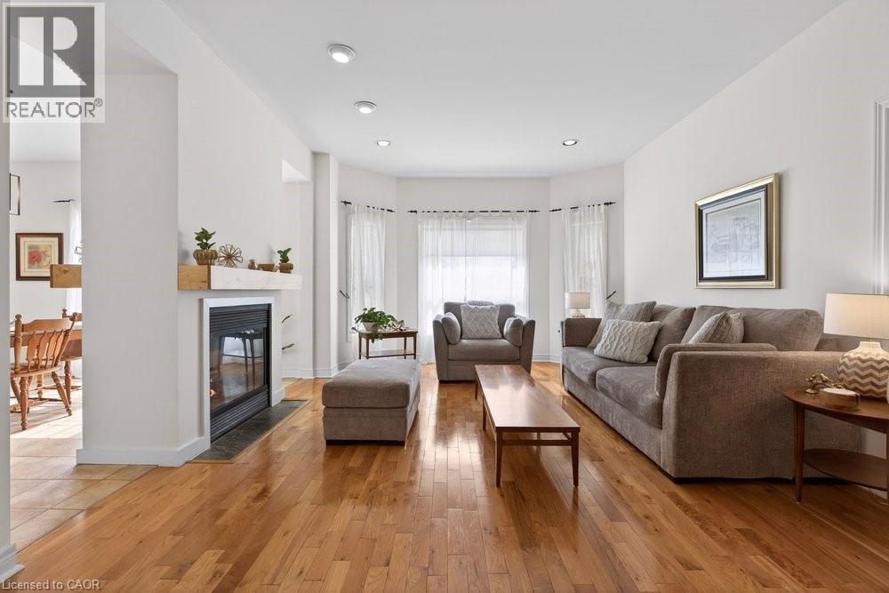 29 Gaines Avenue, Dundas, Ontario  L9H 7M4 - Photo 15 - 40809137