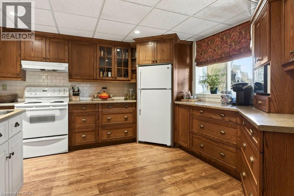 29 Gaines Avenue, Dundas, Ontario  L9H 7M4 - Photo 36 - 40809137