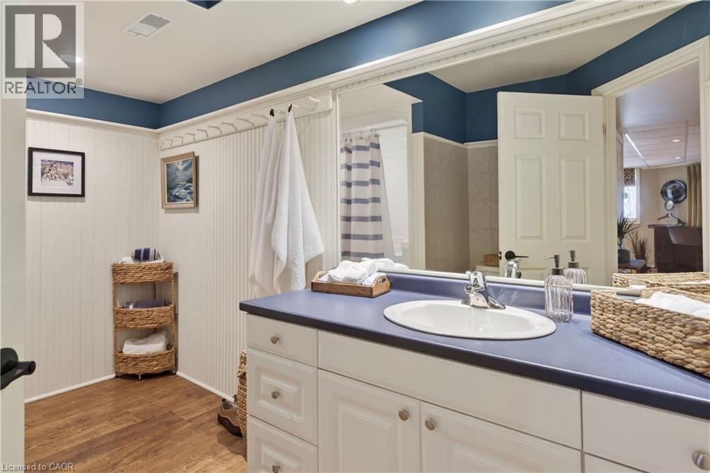 29 Gaines Avenue, Dundas, Ontario  L9H 7M4 - Photo 38 - 40809137