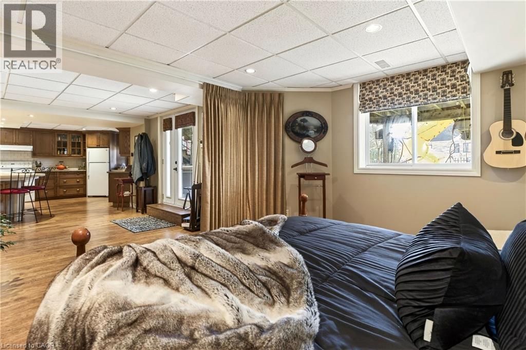 29 Gaines Avenue, Dundas, Ontario  L9H 7M4 - Photo 39 - 40809137