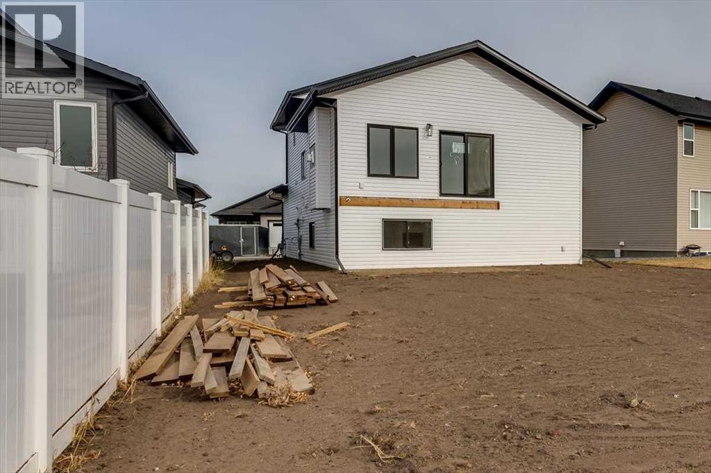 13 Aztec Street, Blackfalds, Alberta  T4M 0M7 - Photo 46 - A2248033