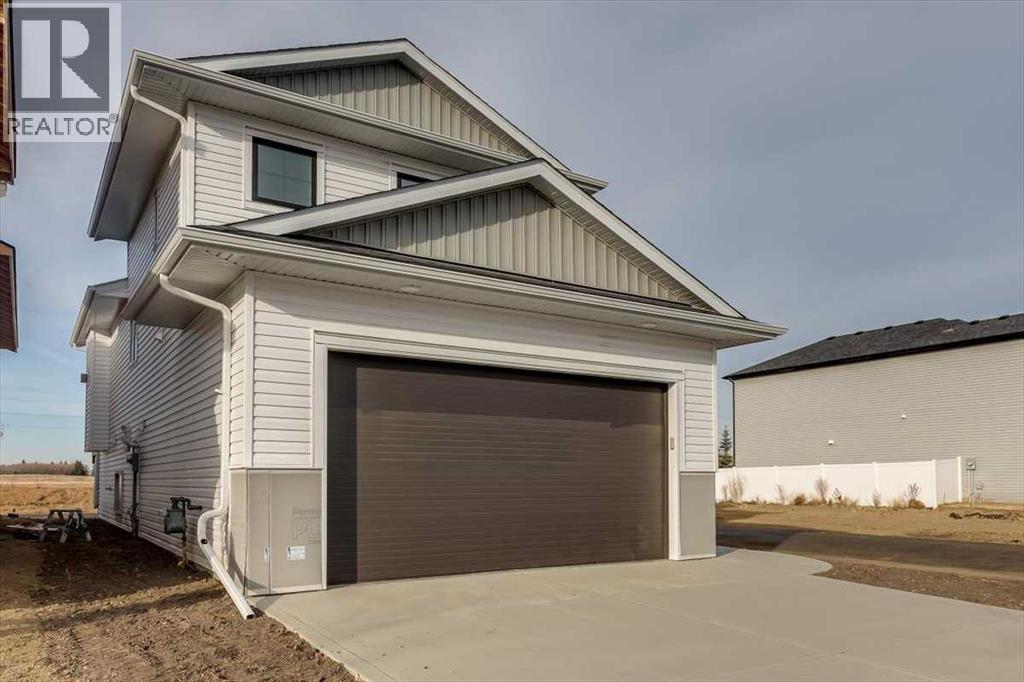 56 Emmett Crescent, Red Deer, Alberta  T4P 3G8 - Photo 3 - A2251622