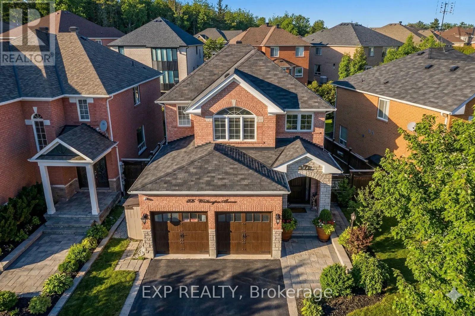 166 WORTHINGTON AVENUE, Richmond Hill, Ontario