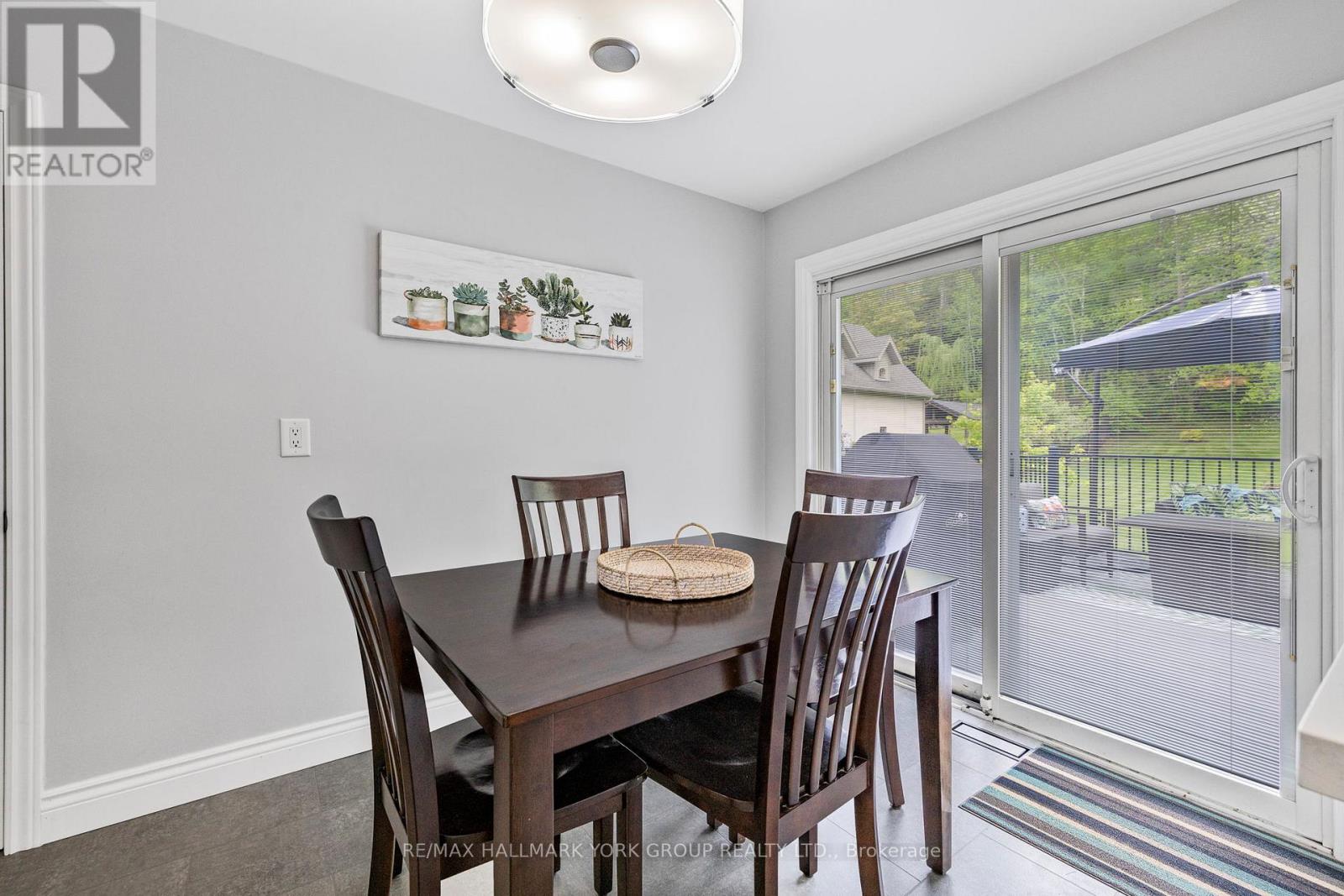 14 Anchor Court, East Gwillimbury, Ontario  L9N 1G1 - Photo 11 - N12803024