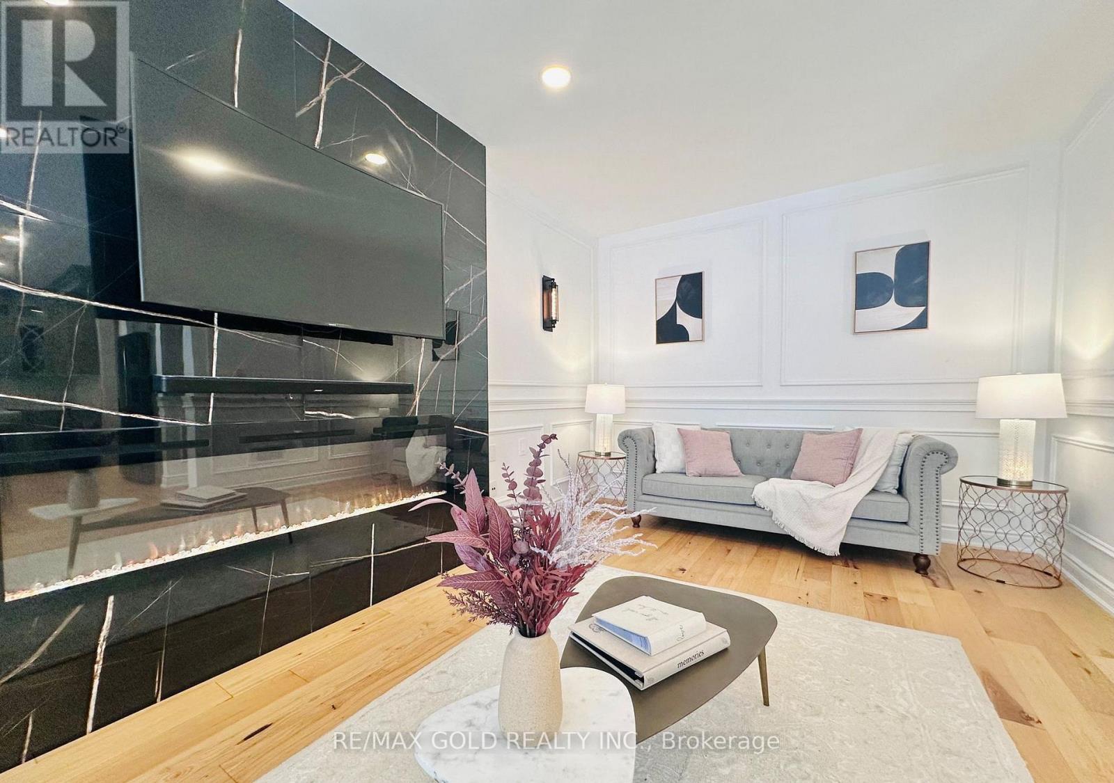 2293 Woodcrest Drive, Oakville, Ontario  L6M 4C5 - Photo 14 - W12970644