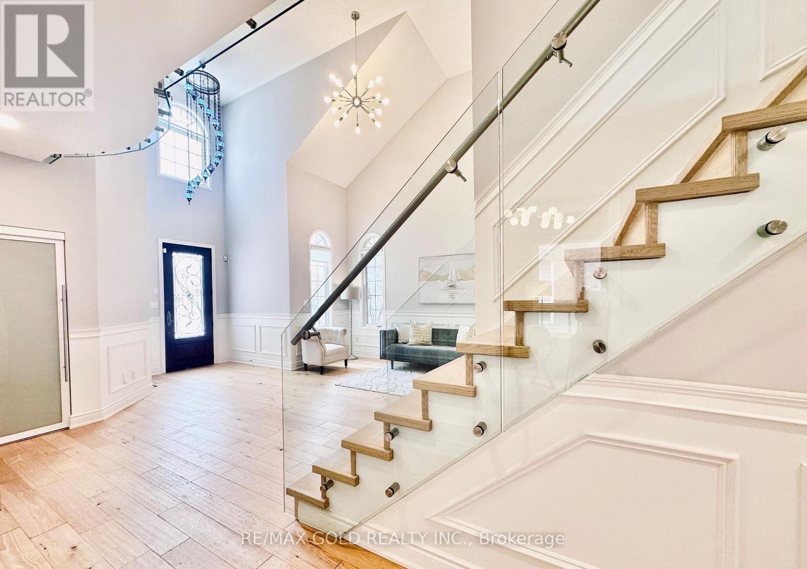 2293 Woodcrest Drive, Oakville, Ontario  L6M 4C5 - Photo 24 - W12970644