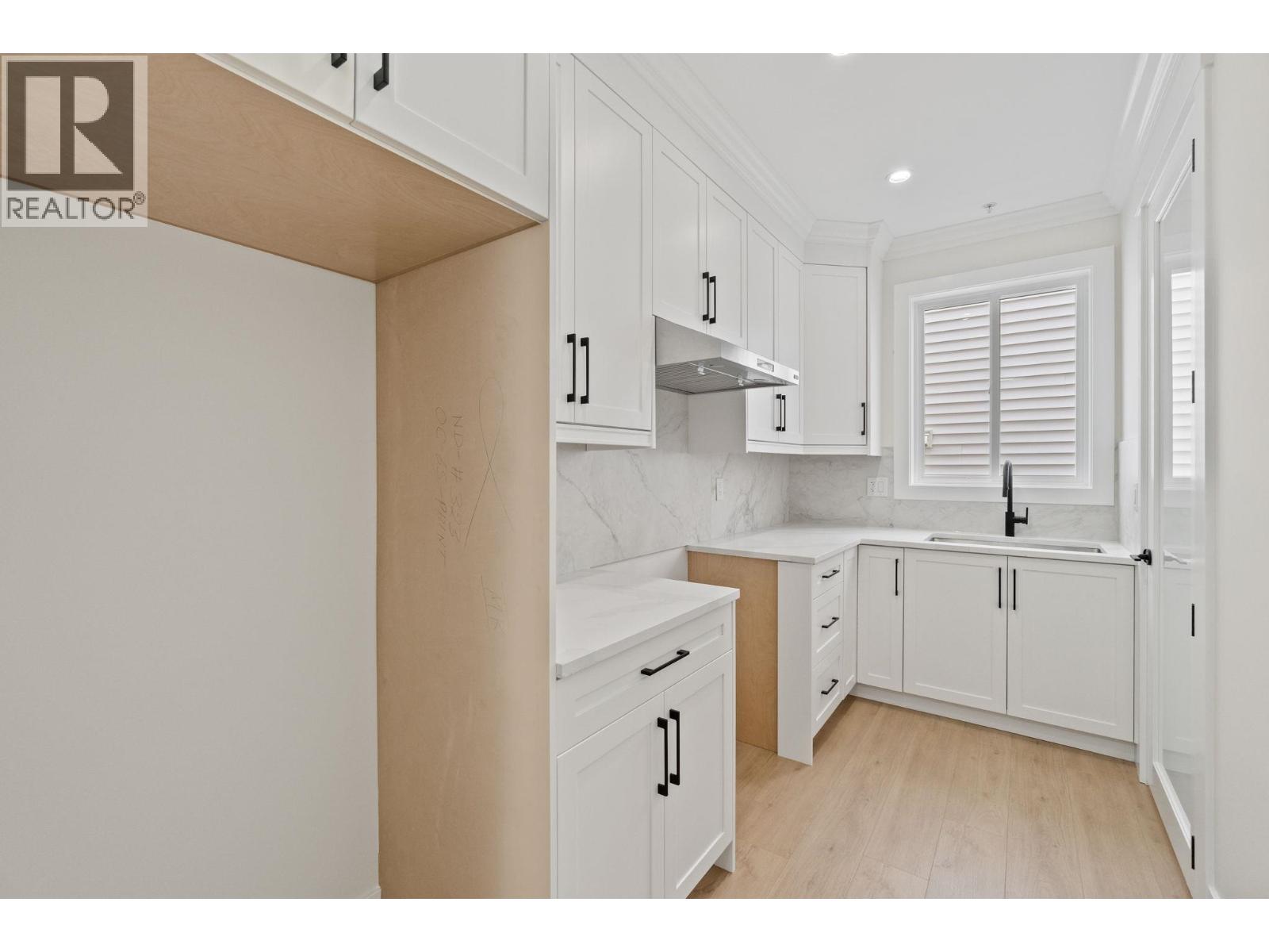 11022 241a Street, Maple Ridge, British Columbia  V2W 0K5 - Photo 10 - R3106347