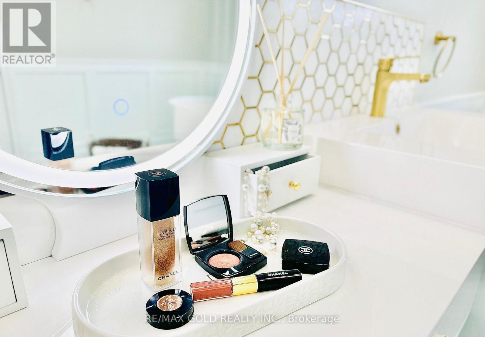 2293 Woodcrest Drive, Oakville, Ontario  L6M 4C5 - Photo 33 - W12970644