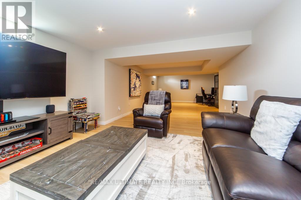 6 - 100 Watershore Drive, Hamilton, Ontario  L8E 0L4 - Photo 43 - X12966466