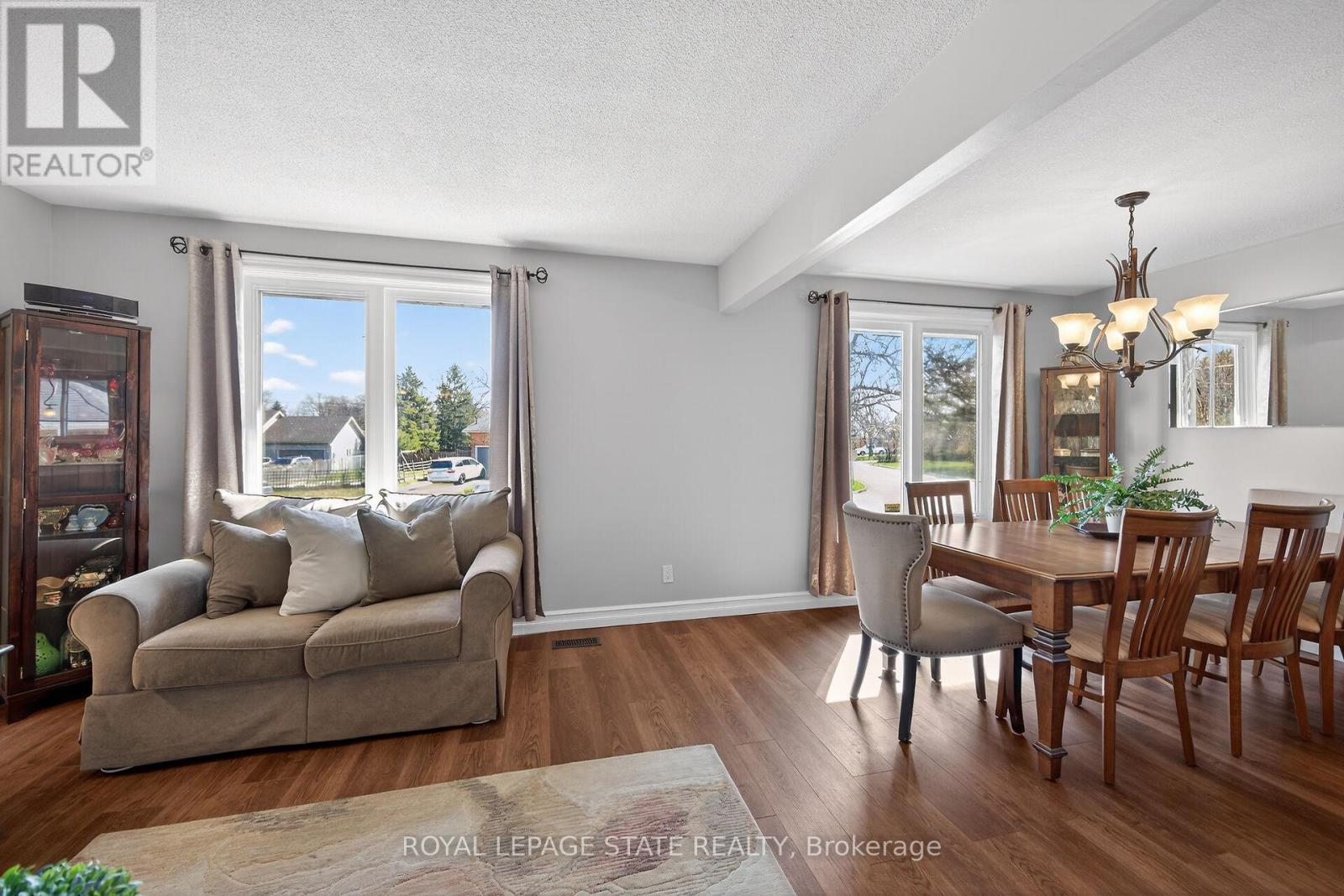 6 Barbara Street, West Lincoln, Ontario  L0R 2A0 - Photo 8 - X12973082