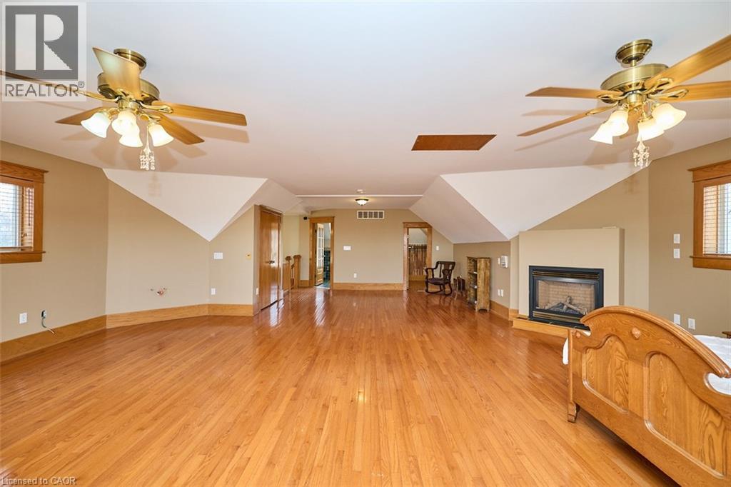 4915 King Street, Beamsville, Ontario  L0R 1B0 - Photo 12 - 40816285