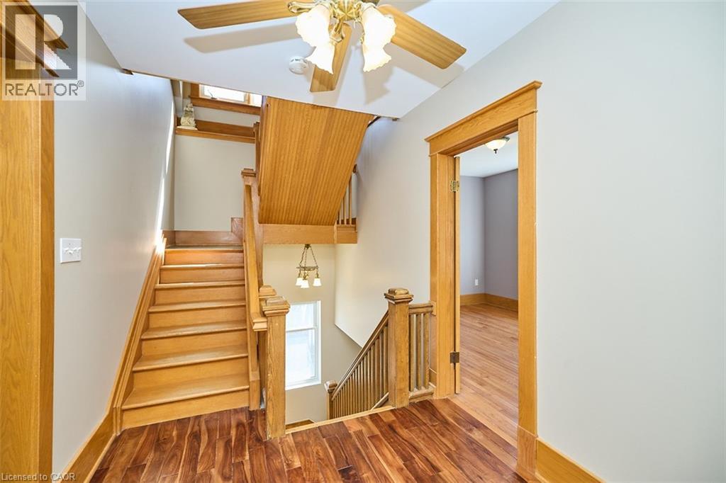 4915 King Street, Beamsville, Ontario  L0R 1B0 - Photo 13 - 40816285