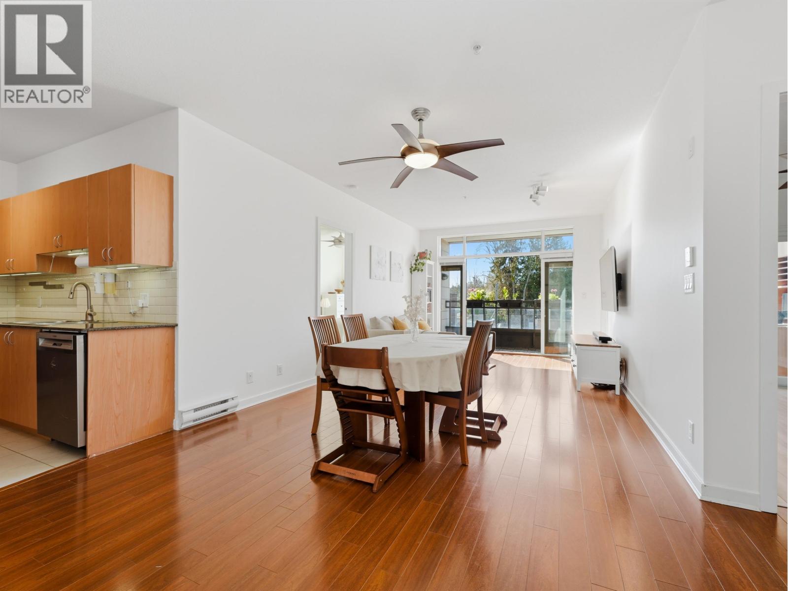 302 4479 W 10th Avenue, Vancouver, British Columbia  V6R 2H8 - Photo 5 - R3108667