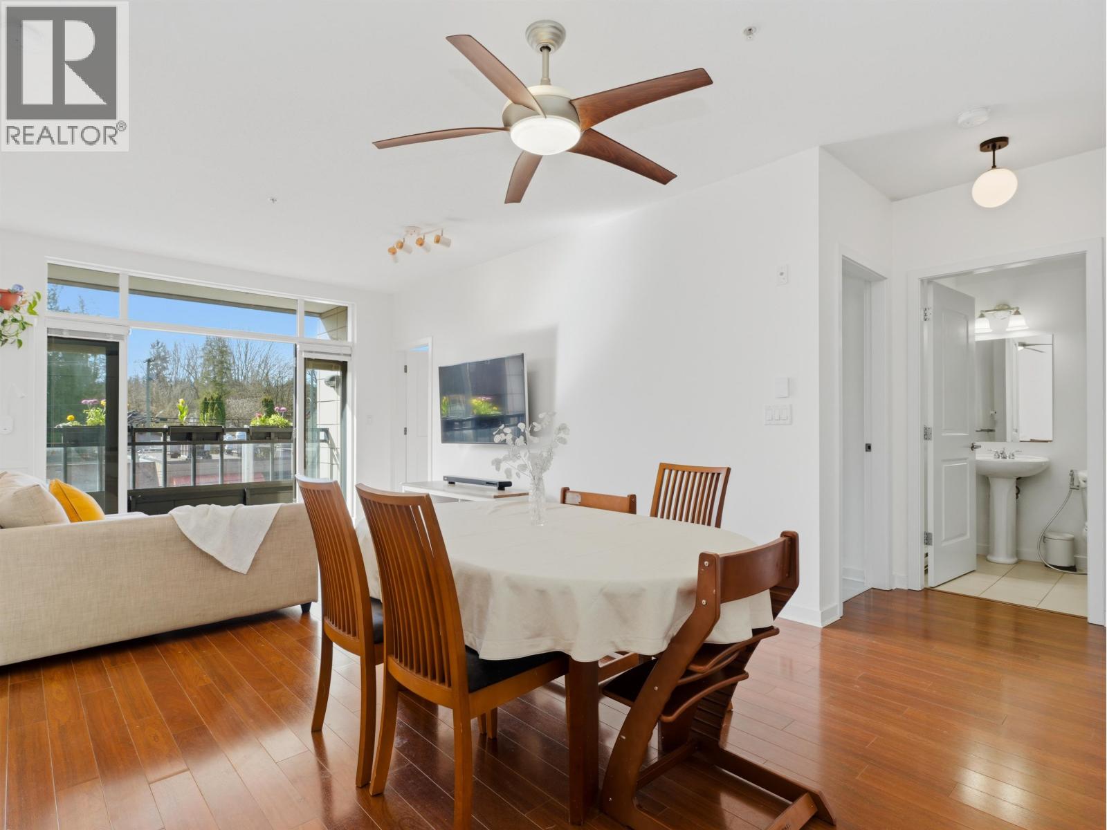 302 4479 W 10th Avenue, Vancouver, British Columbia  V6R 2H8 - Photo 8 - R3108667