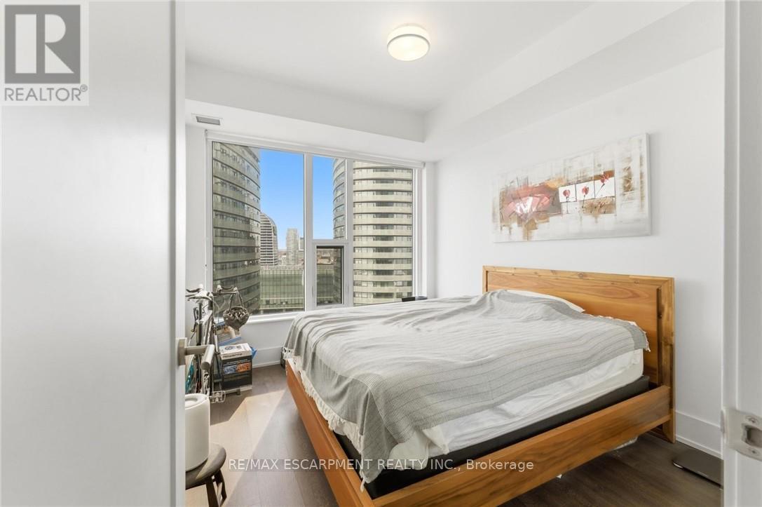 5512 - 10 York Street, Toronto, Ontario  M5J 0E1 - Photo 24 - C12973350