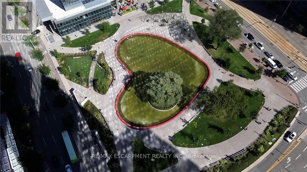 5512 - 10 York Street, Toronto, Ontario  M5J 0E1 - Photo 4 - C12973350