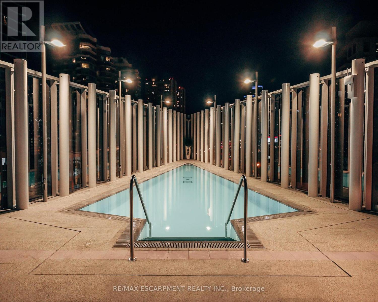 5512 - 10 York Street, Toronto, Ontario  M5J 0E1 - Photo 44 - C12973350