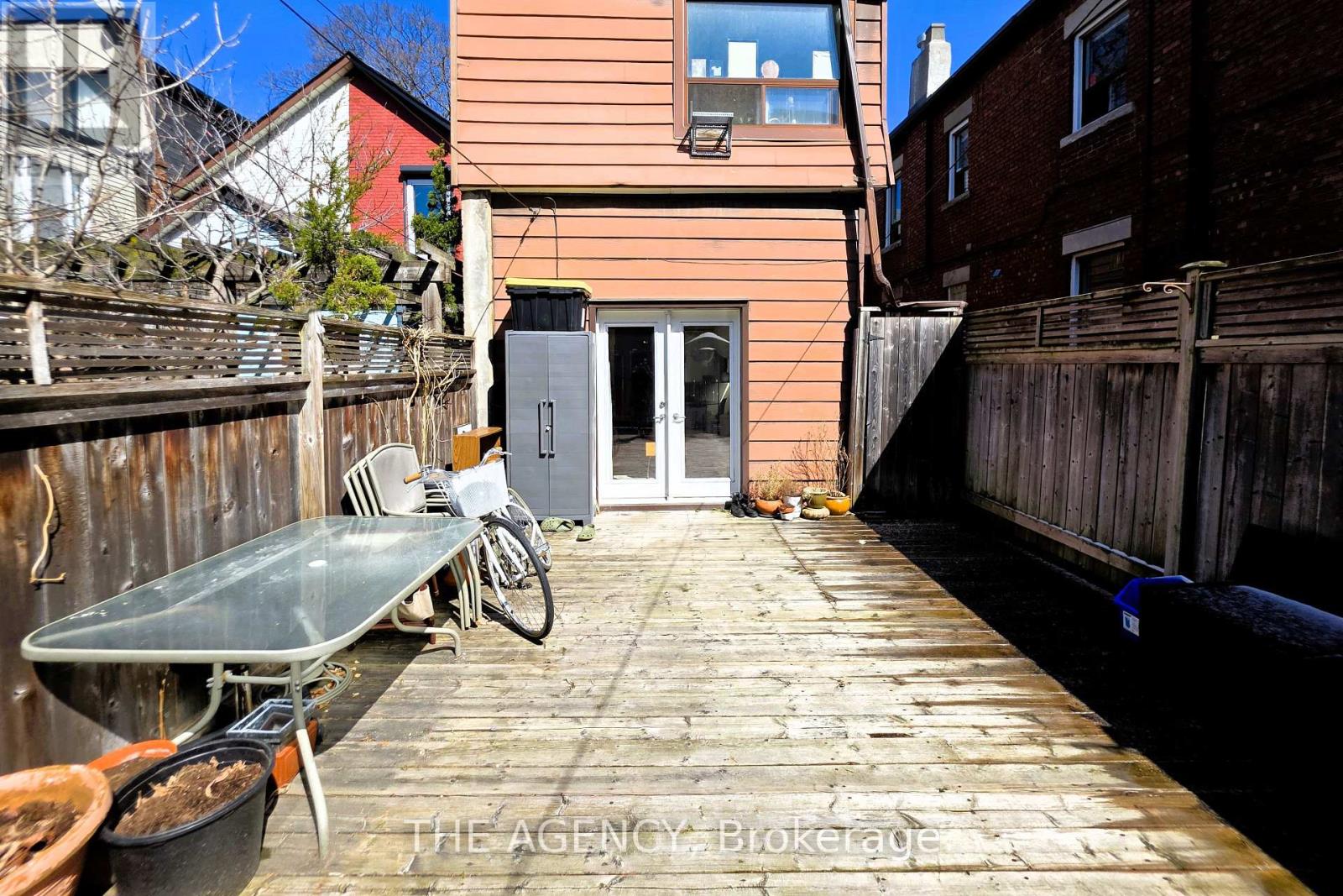 Main - 174 Delaware Avenue, Toronto, Ontario  M6H 2T3 - Photo 22 - C12973394