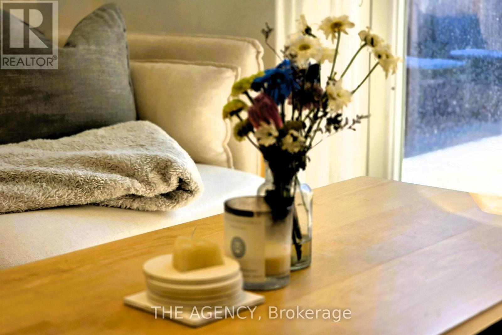 Main - 174 Delaware Avenue, Toronto, Ontario  M6H 2T3 - Photo 8 - C12973394