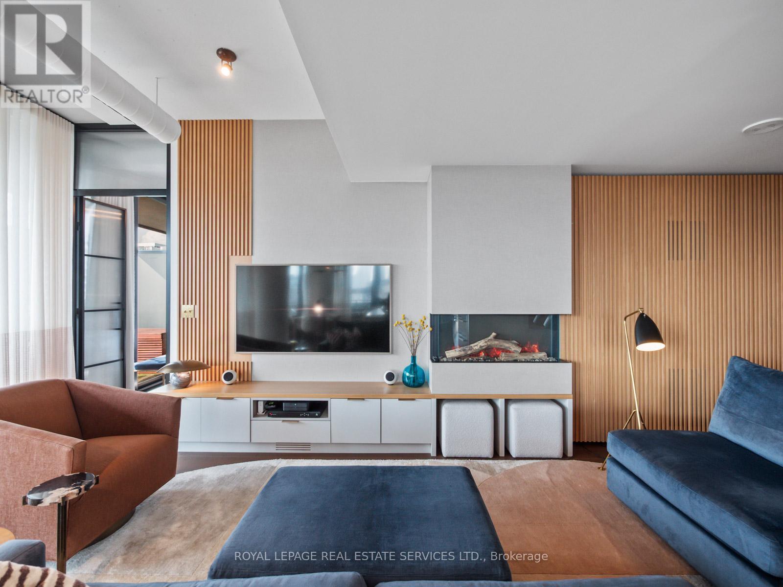 904 - 21 Lawren Harris Square, Toronto, Ontario M5A 0T4 - Photo 9 - C12973438