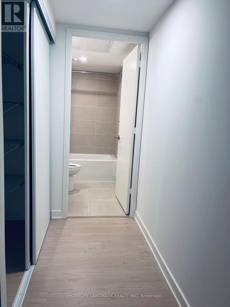 704 - 65 Mutual Street, Toronto, Ontario  M5B 0E5 - Photo 6 - C12973446